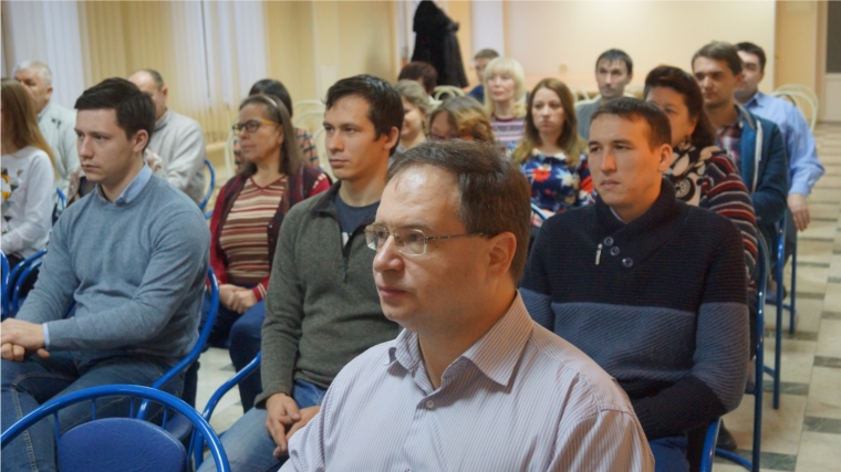В рамках Единого информационного дня М. Резников встретился с коллективом АО «Чувашгражданпроект»