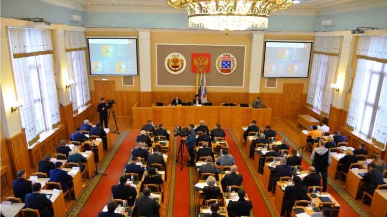 На 14-ом очередном заседании Чебоксарского городского Собрания депутатов принят бюджет города на 2017 год и на плановый период 2018 и 2019 годов