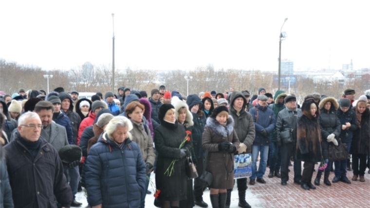 В г. Чебоксары состоялся траурный митинг в память о жертвах авиакатастрофы