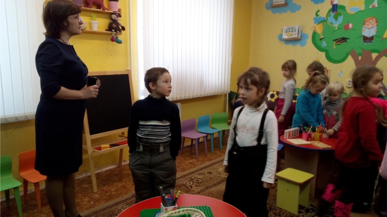 В Молодежной библиотеке им. К. Чуковского состоялось торжественное открытие детской игровой комнаты