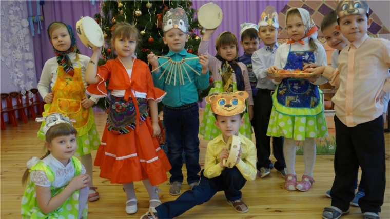 «Рождественские колядки» прошли в Чуварлейском детском саду «Колокольчик»