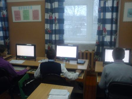 Учащиеся Староайбесинской средней школы осваивают азы программирования