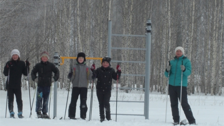 Спортивное мероприятие на лыжах «Кто умеет веселиться, тот мороза не боится»