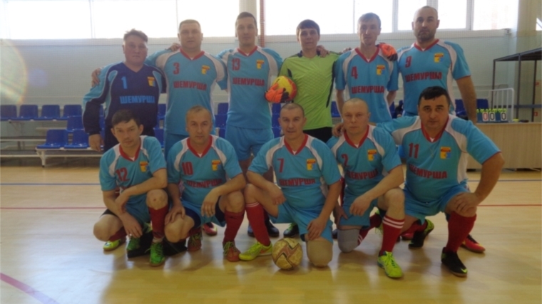 Команда футболистов Шемуршинского района выиграла у команды «Союз» город Чебоксары со счётом 3:0