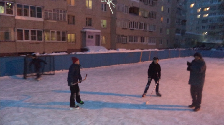 Товарищеская встреча по хоккею среди дворовых команд ТОС «Молодёжный» и «Юраковский»