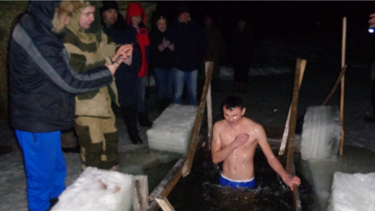 Крещенские купания в Большечеменевском сельском поселении
