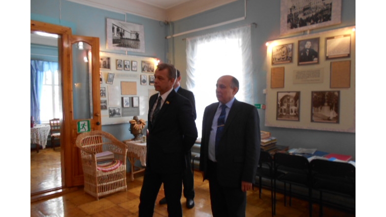 Дом-музей Н.И. Лобачевского посетил ректор Чувашского государственного университета