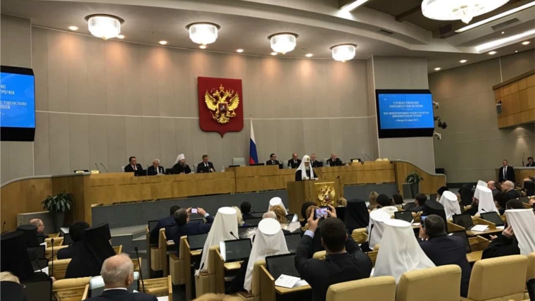 Член Палаты молодых законодателей при Совете Федерации, депутат ЧГСД Николай Владимиров принимает участие в V Рождественских парламентских встречах в Москве