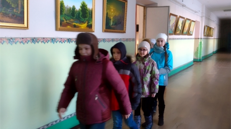 В Доме детского творчества г. Канаш прошли тренировочные учения по пожарной ситуации
