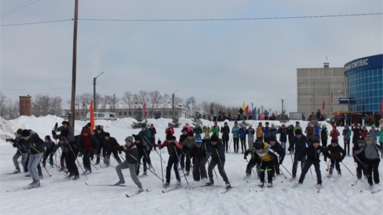 В Козловском районе на массовой лыжной гонке &quot;Лыжня России 2017&quot; приняли участие более 1700 участников