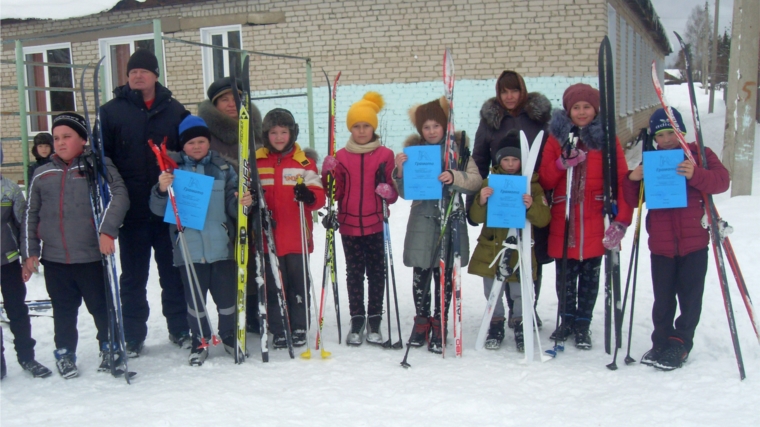 Лыжные гонки «Чемпионов» прошли в Алтышевской средней школе