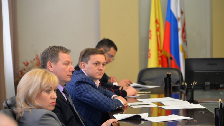 На заседании Президиума Чебоксарского городского Собрания депутатов рассмотрен ряд актуальных вопросов