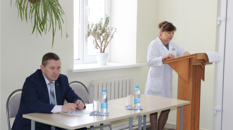 В районной больнице состоялось совещание по итогам работы отрасли здравоохранения Шемуршинского района за 2016 год