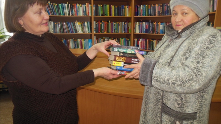 Шумерлинцы приняли активное участие в Общероссийской акции «Дарите книги с любовью»