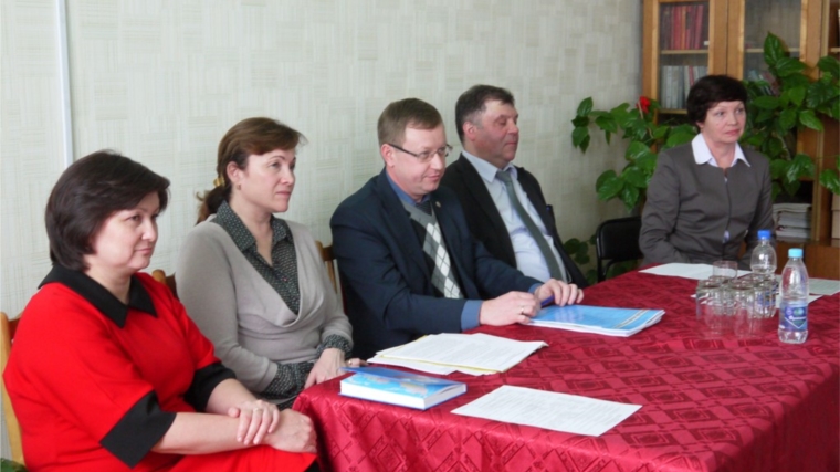 Информационный день в Ядринском районе: конструктивный диалог власти и населения