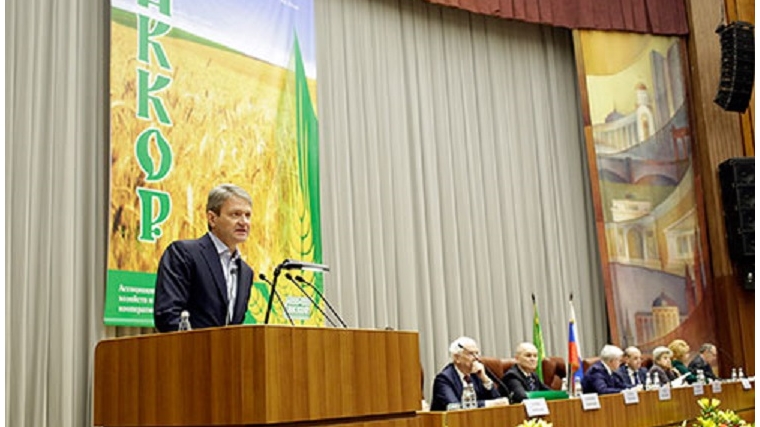Александр Ткачев: развитие сельскохозяйственной кооперации является одним из приоритетных направлений отрасли