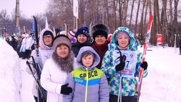 Специалисты Шумерлинского комплексного центра социального обслуживания населения – активные участники II Спартакиады Чувашской республиканской организации профсоюза работников госучреждений и общественного обслуживания Российской Федерации