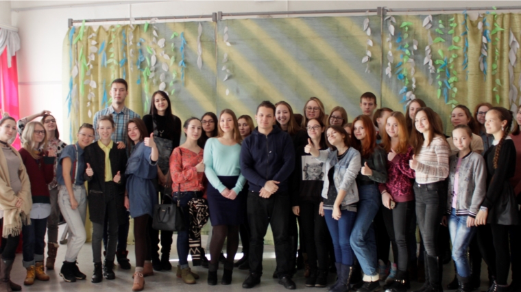 Чебоксарское художественное училище продолжает работу в рамках проекта «Выпускники - студентам»