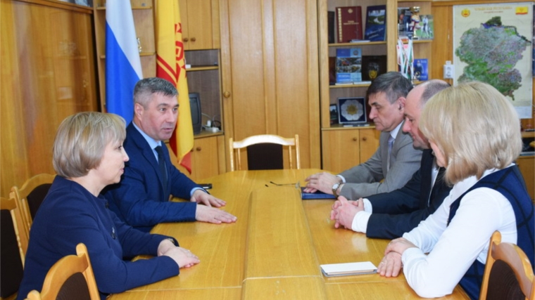 Министр культуры Чувашии К.Г. Яковлев провел рабочую встречу с руководством города Шумерли