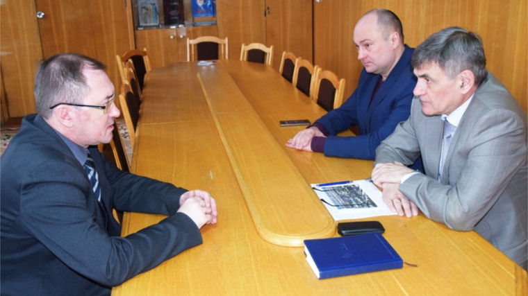 Руководство города Шумерли провело рабочую встречу с представителем социально-ориентированного машиностроительного предприятия - АО «ШЗСА»