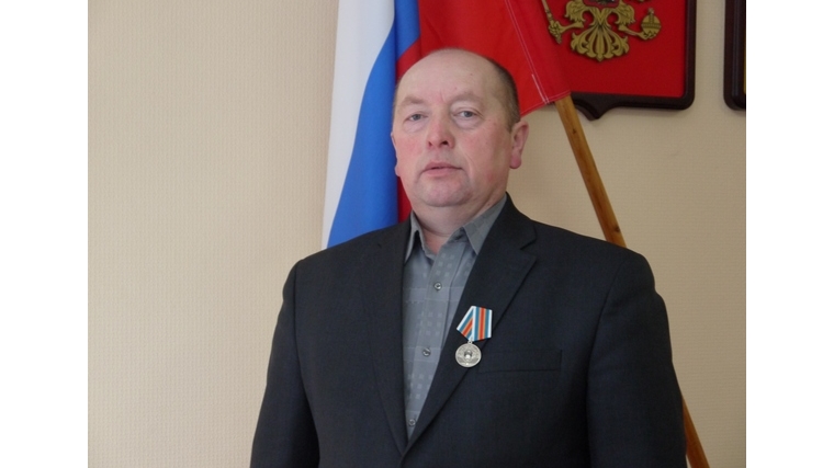 Глава Кильдишевского поселения Николай Алексеев награжден памятной медалью «Честь Порядок Долг»