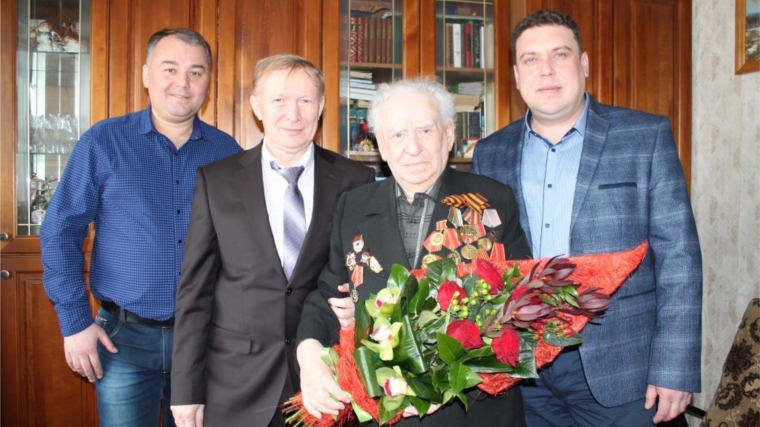 Чебоксарская ГЭС поздравила ветеранов войны с Днем защитника Отечества