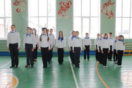 В Алтышевской средней школе прошла военно-патриотическая игра «Зарница»