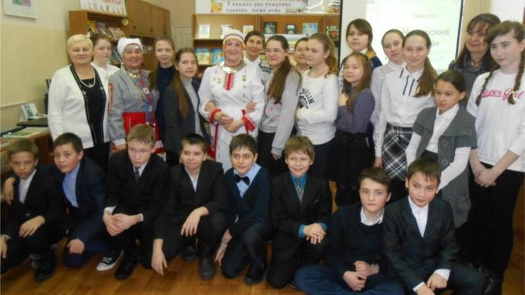 В библиотеках Новочебоксарска прошёл День чувашской народной сказки