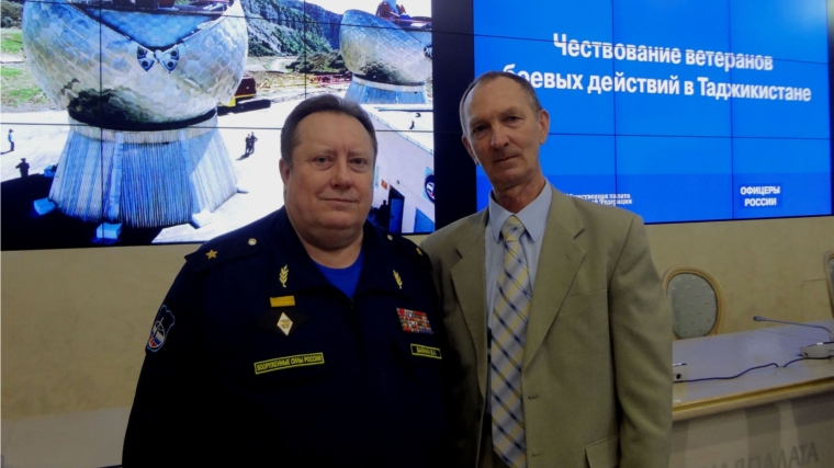 Награжден медалью «Ветеран боевых действий»