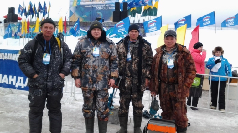 Команда «Водоканала» представляла Шумерлю в Первом зимнем рыболовном фестивале «Ловись рыбка - 2017»