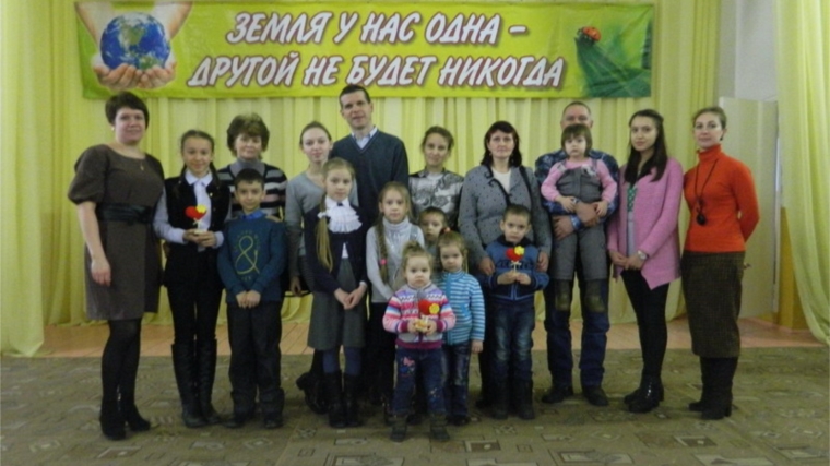 Сплоченность, слаженность в любом деле, готовность помочь друг другу во всем – вот отличительная черта многодетных семей