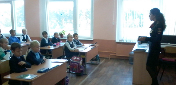 Месячник профориентации «Мое профессиональное будущее»: знакомство со структурой МВД
