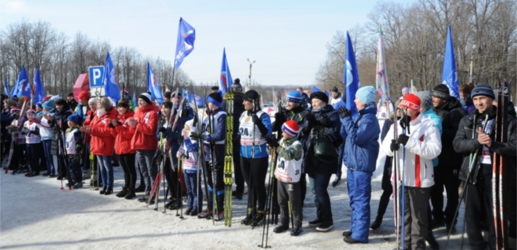 Семья Леонтьевых удостоилась специального приза в рамках спортивного этапа городского фестиваля «Чебоксарская семья – 2017»