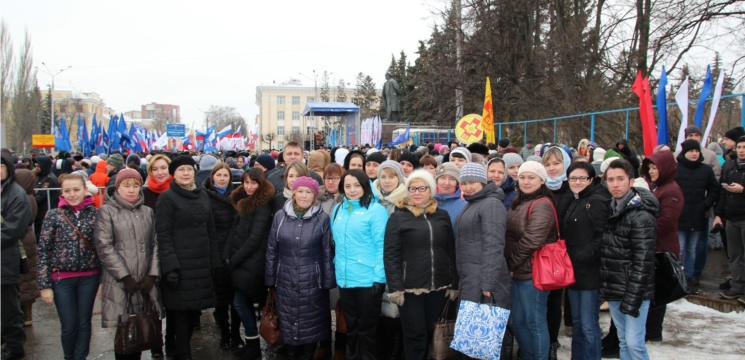 Коллектив Минфина Чувашии выразил свою гражданскую позицию на праздничном митинге в честь присоединения Крыма