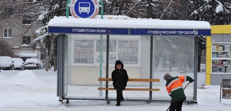 Чебоксарские дорожники ликвидируют последствия снегопадов и готовят город к весне
