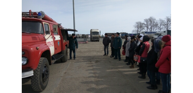 На АЗС ООО «Транзитсити» 710 км автодороги М-7 проведен инструктаж о мерах пожарной безопасности