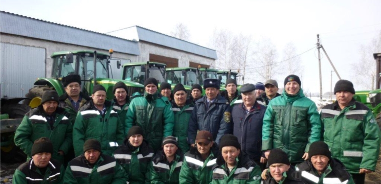 В Комсомольском районе проведен первый технический осмотр тракторов и их прицепов