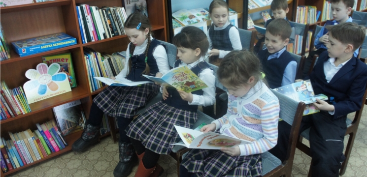 Неделя детской книги началась со знакомства с книгами Чувашского книжного издательства