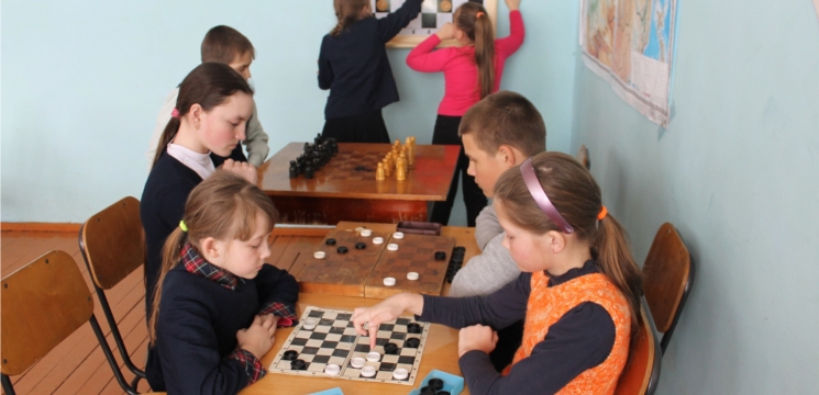 В Староайбесинской средней школе определили лучших шашистов