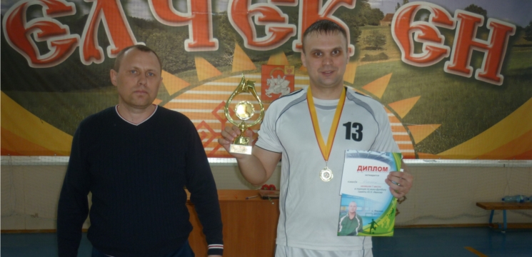 _В ФОК «Улӑп» в память об Юрии Иванове прошел открытый турнир по мини-футболу