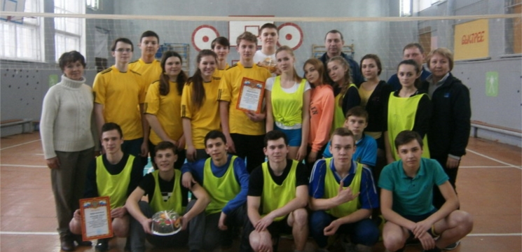 Волейбольный турнир шумерлинские школьники посвятили памяти учителя физики Александра Георгиевича Миронова