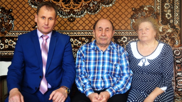 Труженик тыла военных лет, ветеран труда Александр Семенович Бушаров отмечает 90-летний юбилей