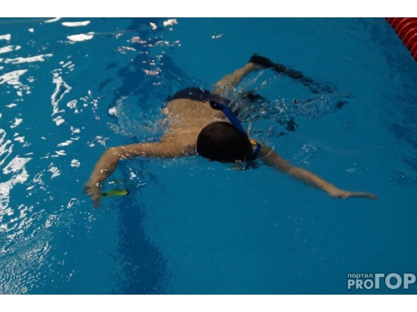 В Чебоксарах школьники могут бесплатно посещать бассейн (ProГОРОД)