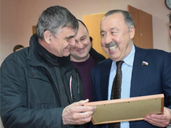 Чувашию посетил знаменитый футболист и тренер Валерий Газзаев