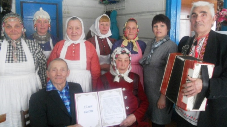 _Изумрудную свадьбу отметила семья Красновых из села Шемалаково