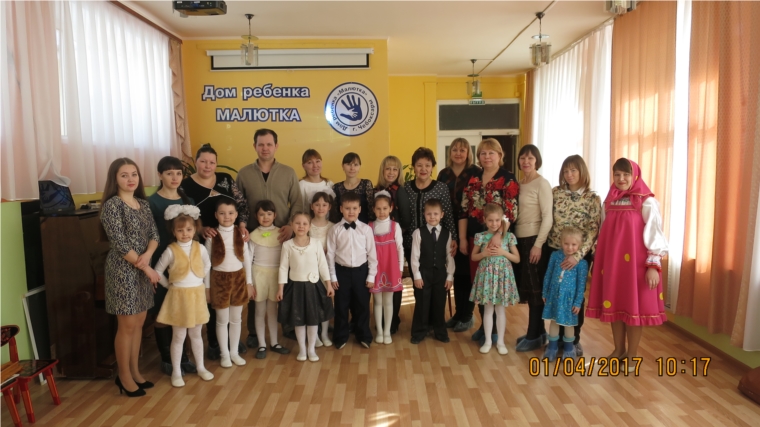 Председатель ТОС «Возрождение» совместно с детским садом №180 г.Чебоксары посетила Дом ребенка «Малютка» в День открытых дверей