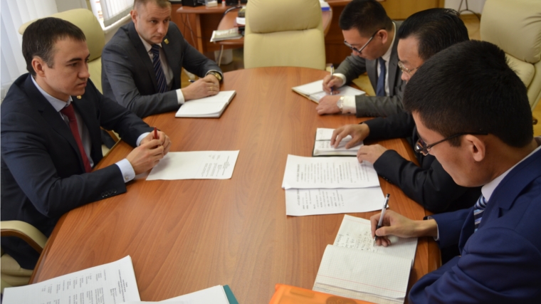 В Минэкономразвития Чувашии состоялась встреча с представителями китайской компании SICHUAN RAILWAY INVESTMENT GROUP CO., LTD.