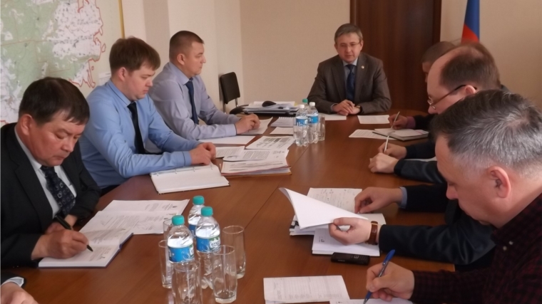 Руководитель Минтранса Чувашии провел рабочее совещание по реализации проекта «Безопасные и качественные дороги»