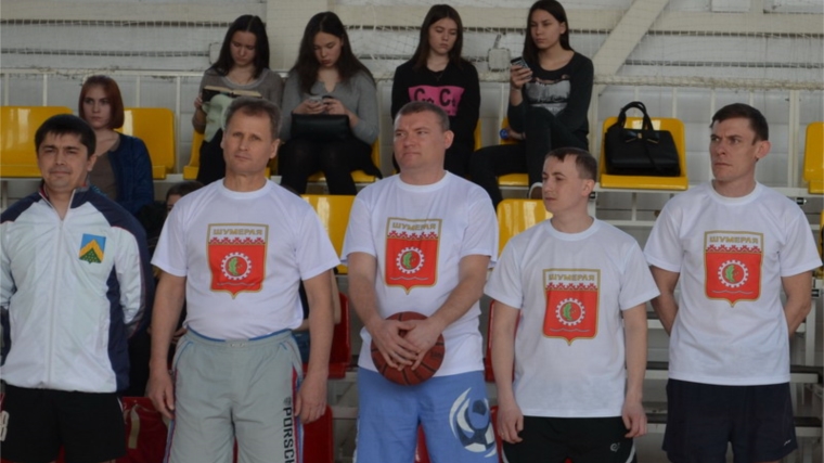 Команда администрации города Шумерли - пятая в соревнованиях по уличному баскетболу среди всех команд муниципальных образований республики