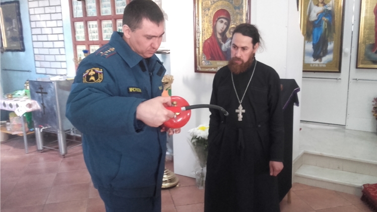 В г. Канаш проверили безопасность культовых объектов